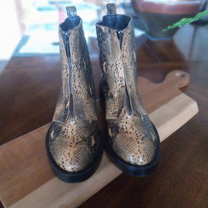 ZARA Snakeskin  Unisex Boots EU 41 NWOT